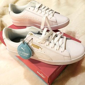 Puma Sneakers